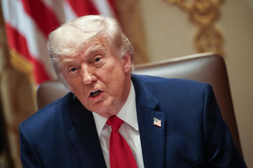 Trump ordenó ataques a Irán para presionar por negociaciones sobre Ormuz y el programa nuclear