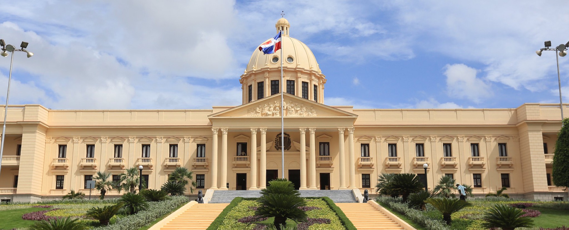 Gobierno revisa programas sociales y proyecta ahorrar RD$10,000 millones en subsidios