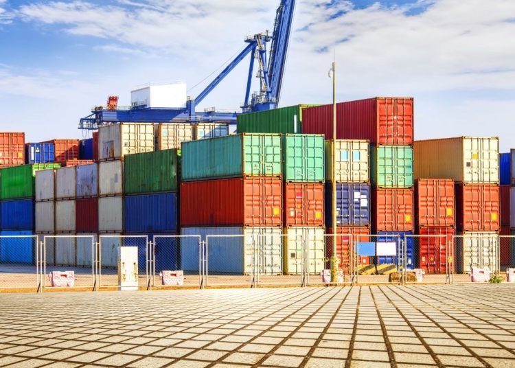 Reforma anticrisis cobrará ITBIS a importaciones informales