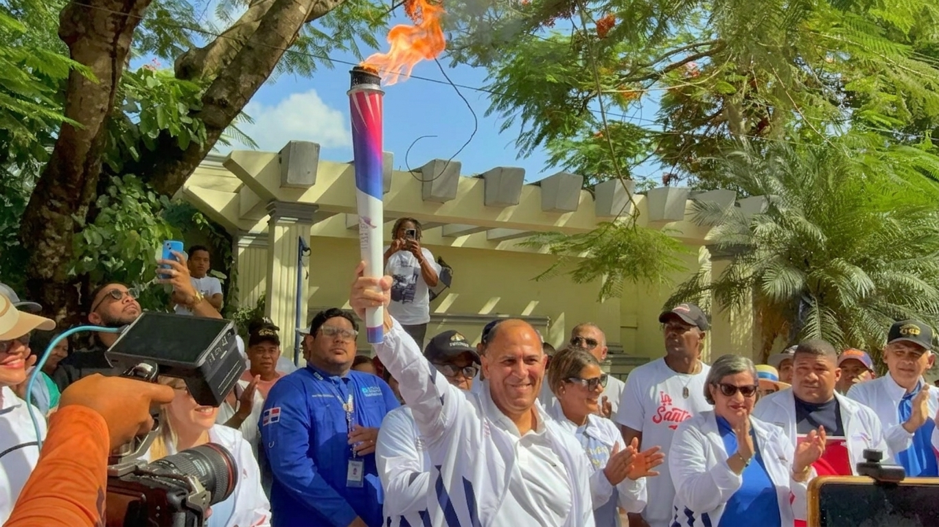 Hato Mayor recibe la Antorcha de los Juegos Centroamericanos y del Caribe Santo Domingo 2026