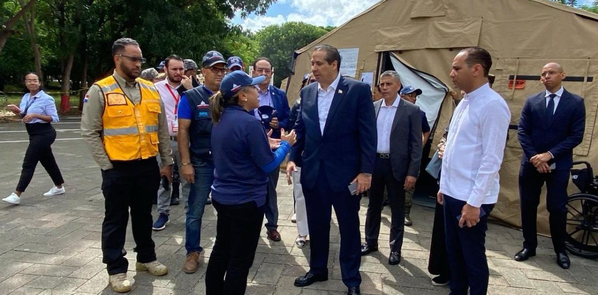 República Dominicana enviará hospital móvil y 40 médicos a Venezuela