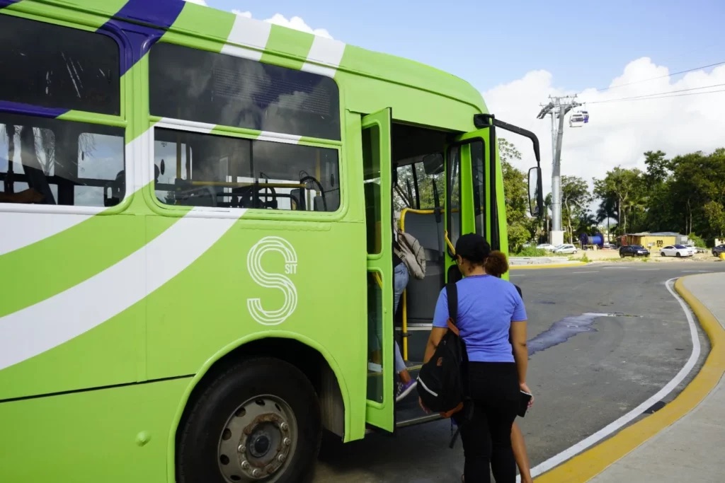 Ciudad Colonial contará con corredor de autobuses eléctricos de la OMSA
