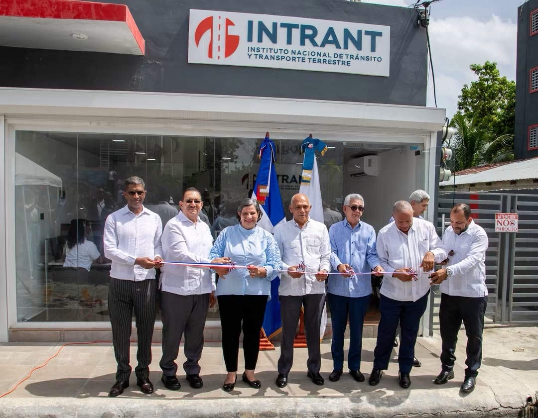 Intrant inaugura primera oficina de licencias de conducir en Hato Mayor
