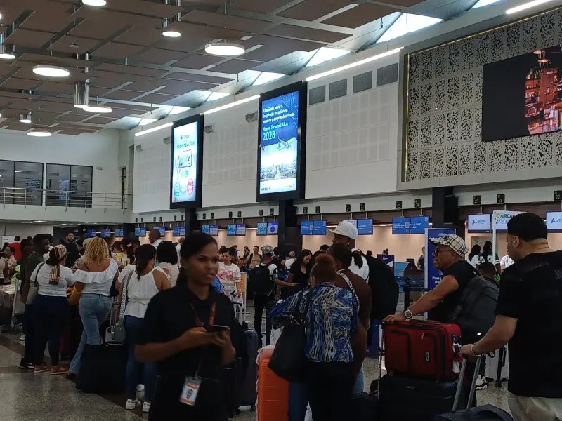 Cancelaciones de vuelos por tormentas en EEUU afectan operaciones en el AILA