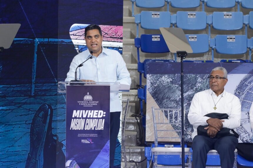 Kelvin Cruz aclara que el Ministerio de Deportes no organiza ni financia la participación dominicana en la Serie del Caribe Kids