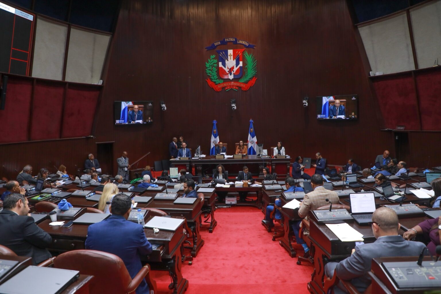 Diputados aprueban declarar a Azua como capital del tomate