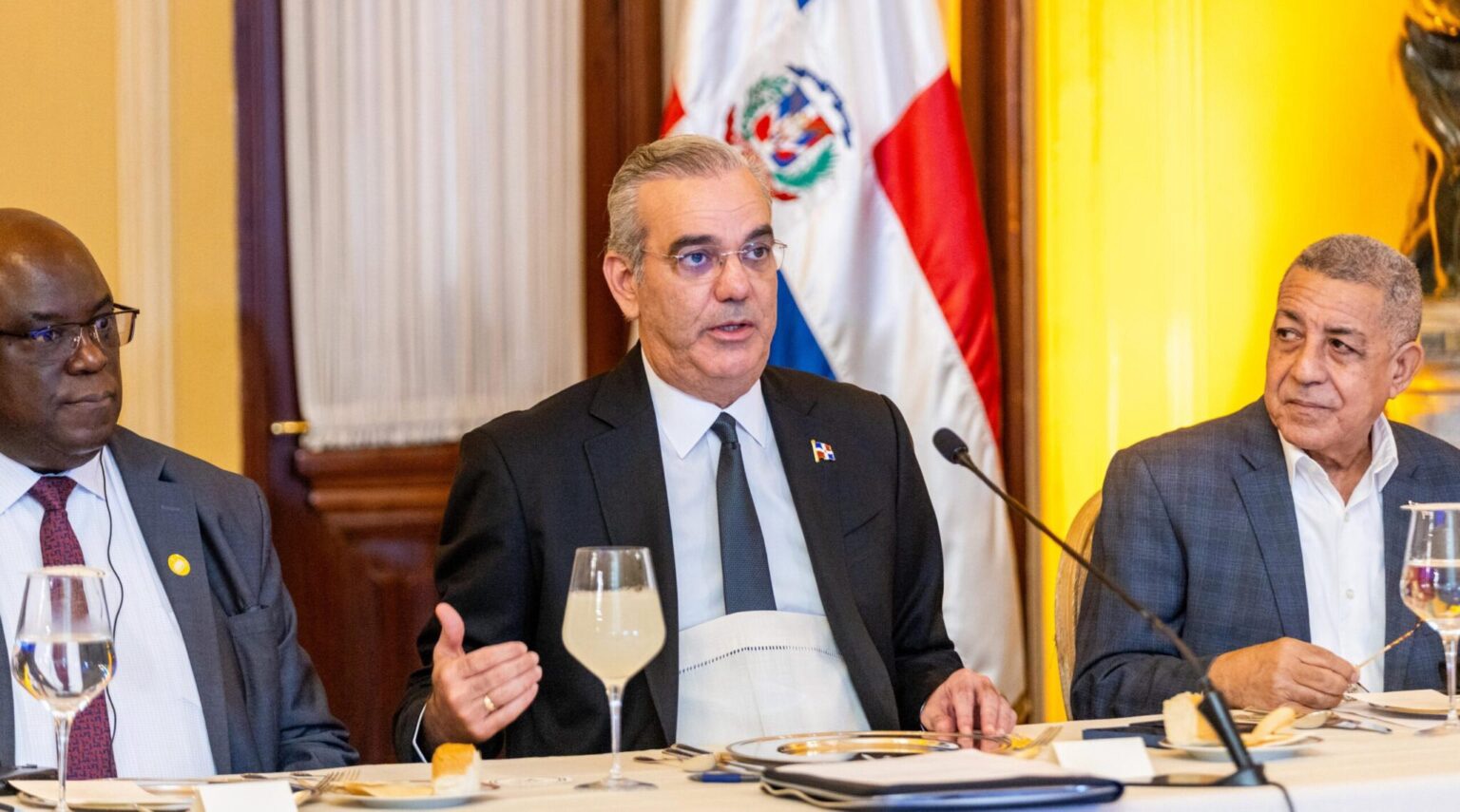 Transparencia Internacional destaca avances de RD en la lucha contra la corrupción