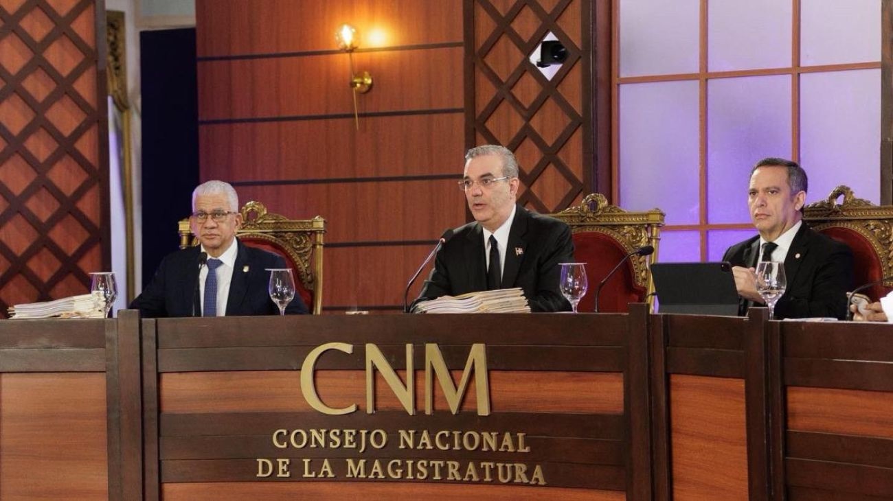 Abinader convoca al Consejo Nacional de la Magistratura para evaluar a 11 jueces de la Suprema Corte