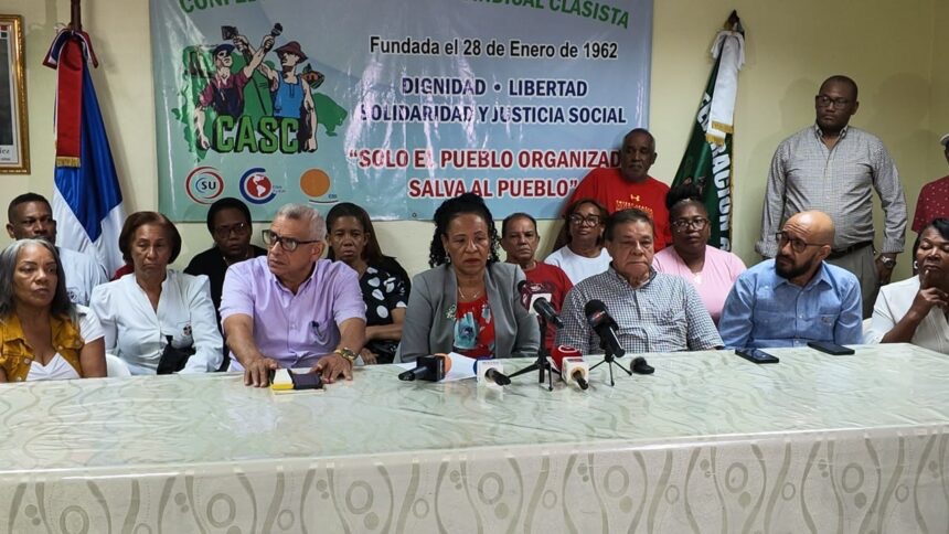 Gremios de la salud exigen aumento salarial para personal administrativo