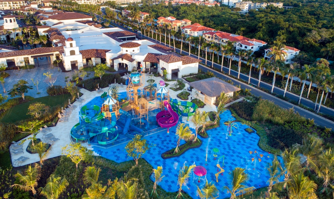 Lopesan Hotel Group inaugura tres nuevos resorts en Punta Cana y consolida su expansión en el Caribe