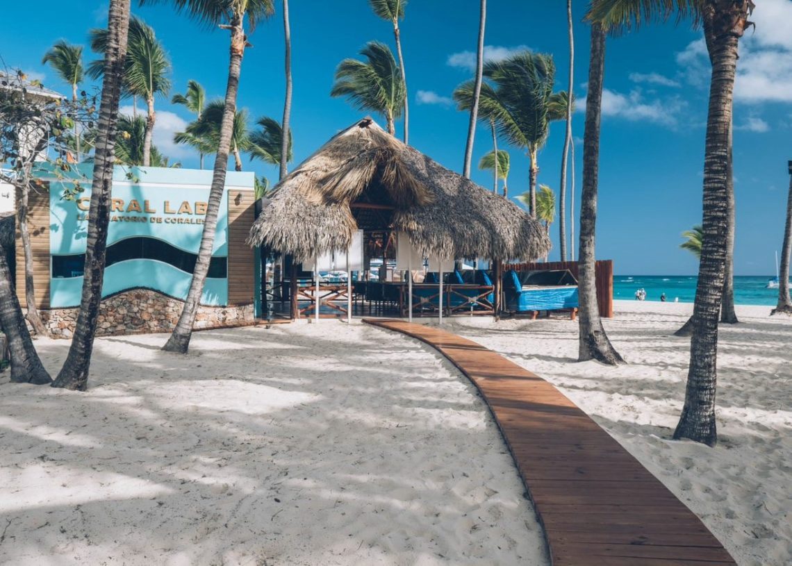 Iberostar apuesta por la ciencia para conservación y restauración de arrecifes de coral en RD