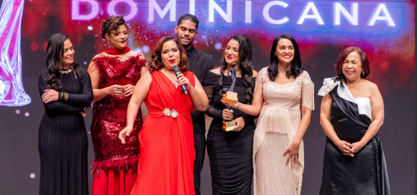 Fashion Freak Fest “Maison Caribe” es galardonado como evento del año en premios a La Moda Dominicana