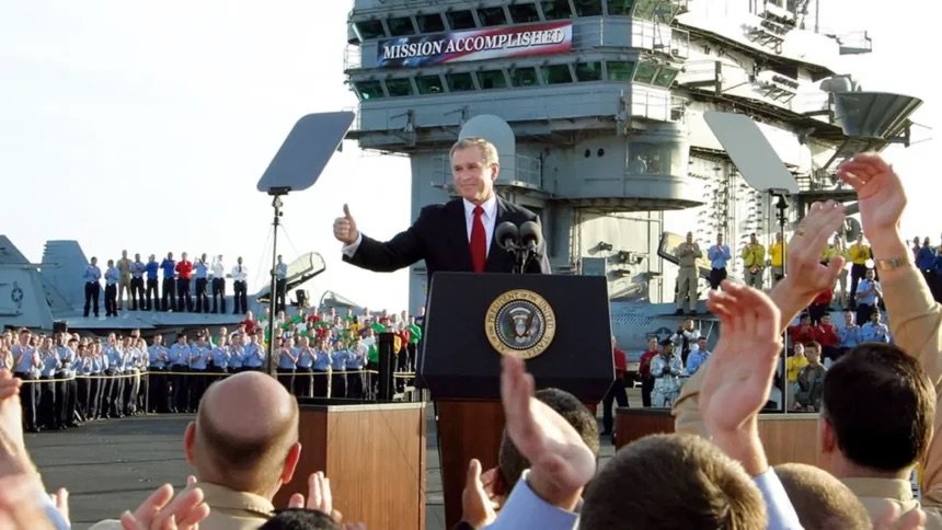 Irán ironiza con la guerra económica de EEUU y la compara con el «misión cumplida» de Bush en Irak