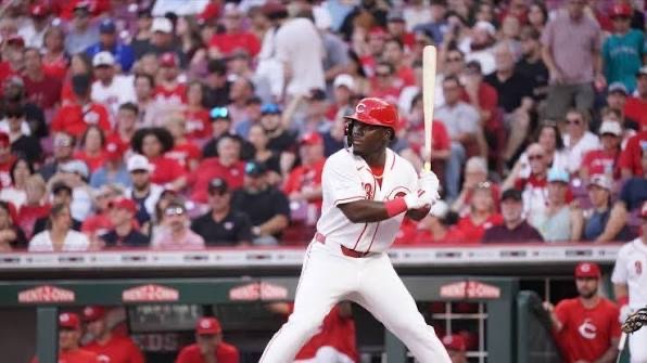 Héctor Rodríguez pega dos jonrones y lidera histórica remontada de los Rojos