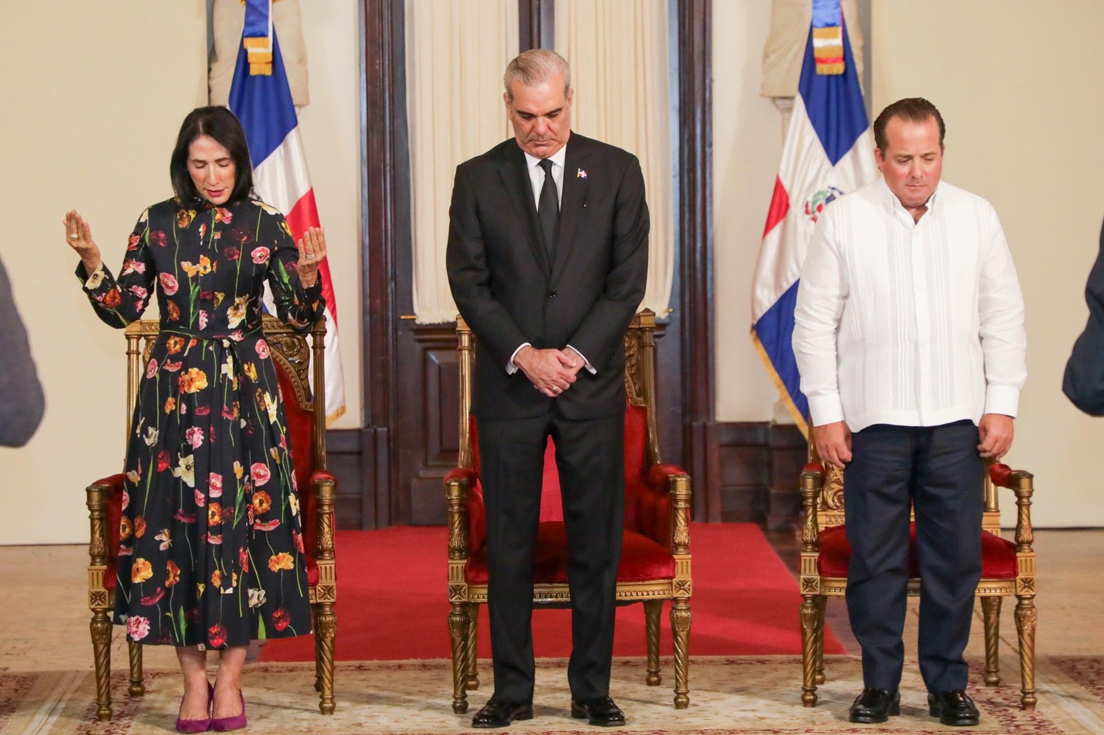 Presidente Luis Abinader convoca a las iglesias a jornada nacional de oración y acción de gracias por República Dominicana
