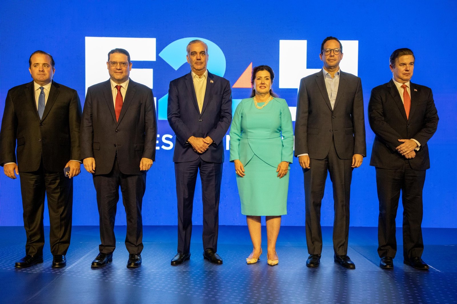 Ministro de Industria Comercio y Mipymes, Eduardo Sanz Lovatón, anuncia “Empresas en 24 Horas”, iniciativa que busca reducir la burocracia y tiempo de constitución de empresas