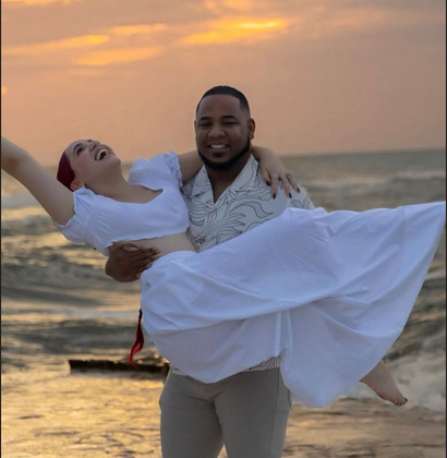 Edwin Encarnación sorprende al anunciar divorcio con Karen Yapoort; el pelotero reveló la información en un video que luego borró