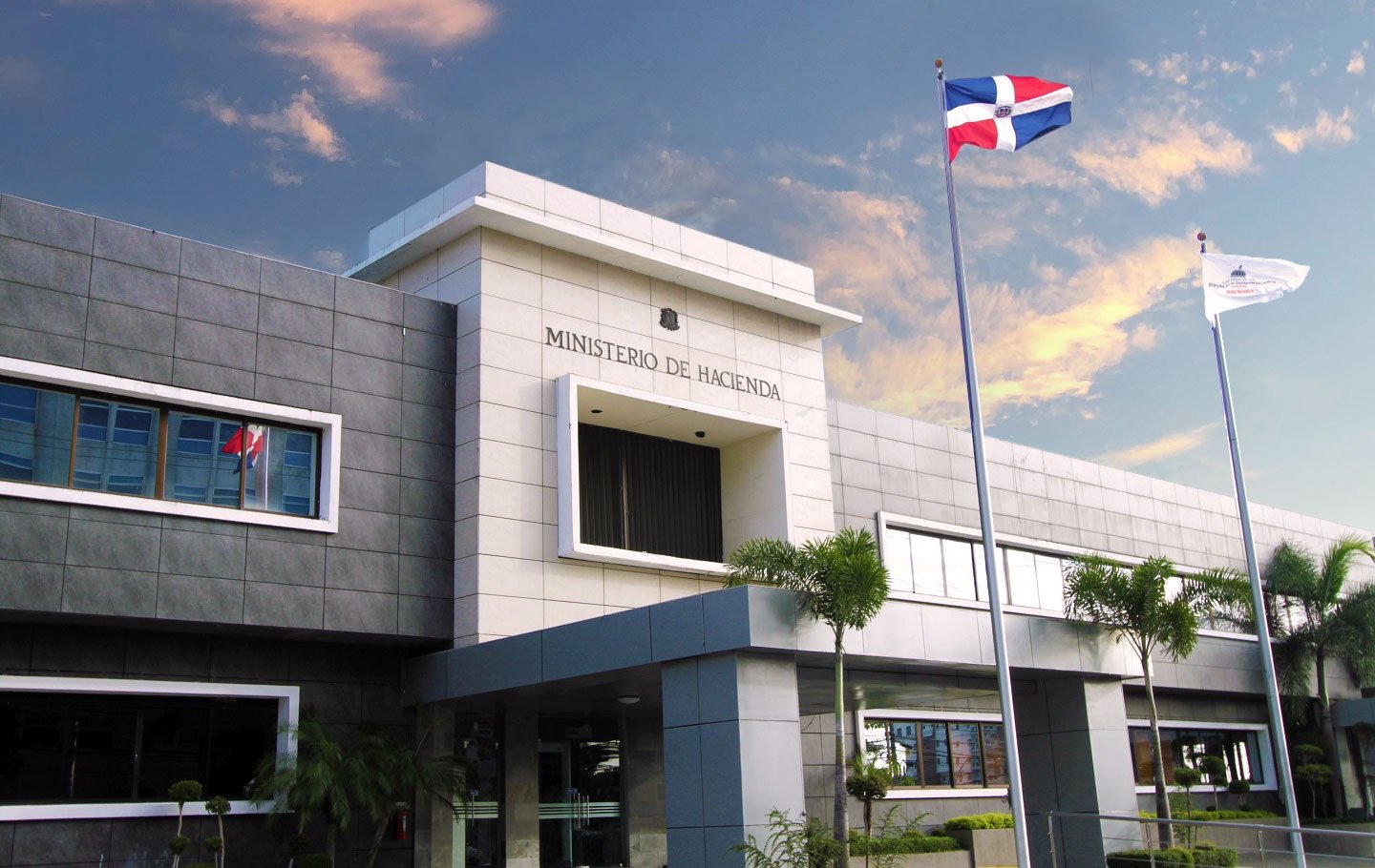 RD$223,301 millones se han ido pagando intereses en lo que va de año