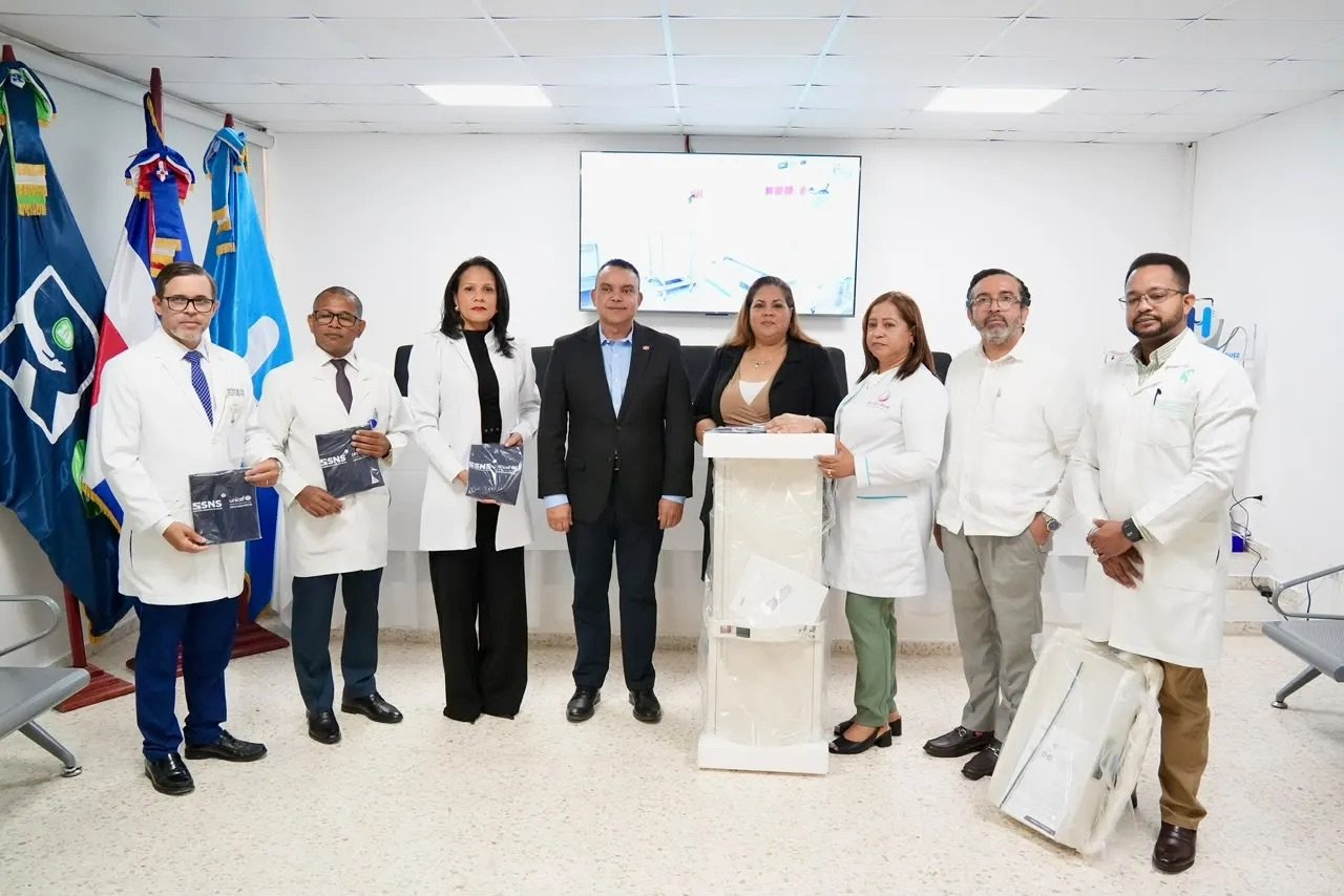 Unicef dona equipos médicos para maternidades de la red pública