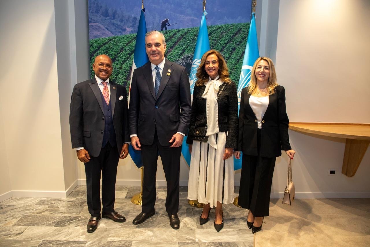 Presidente Abinader inaugura salón República Dominicana en la FAO y reafirma compromiso con el Hambre Cero