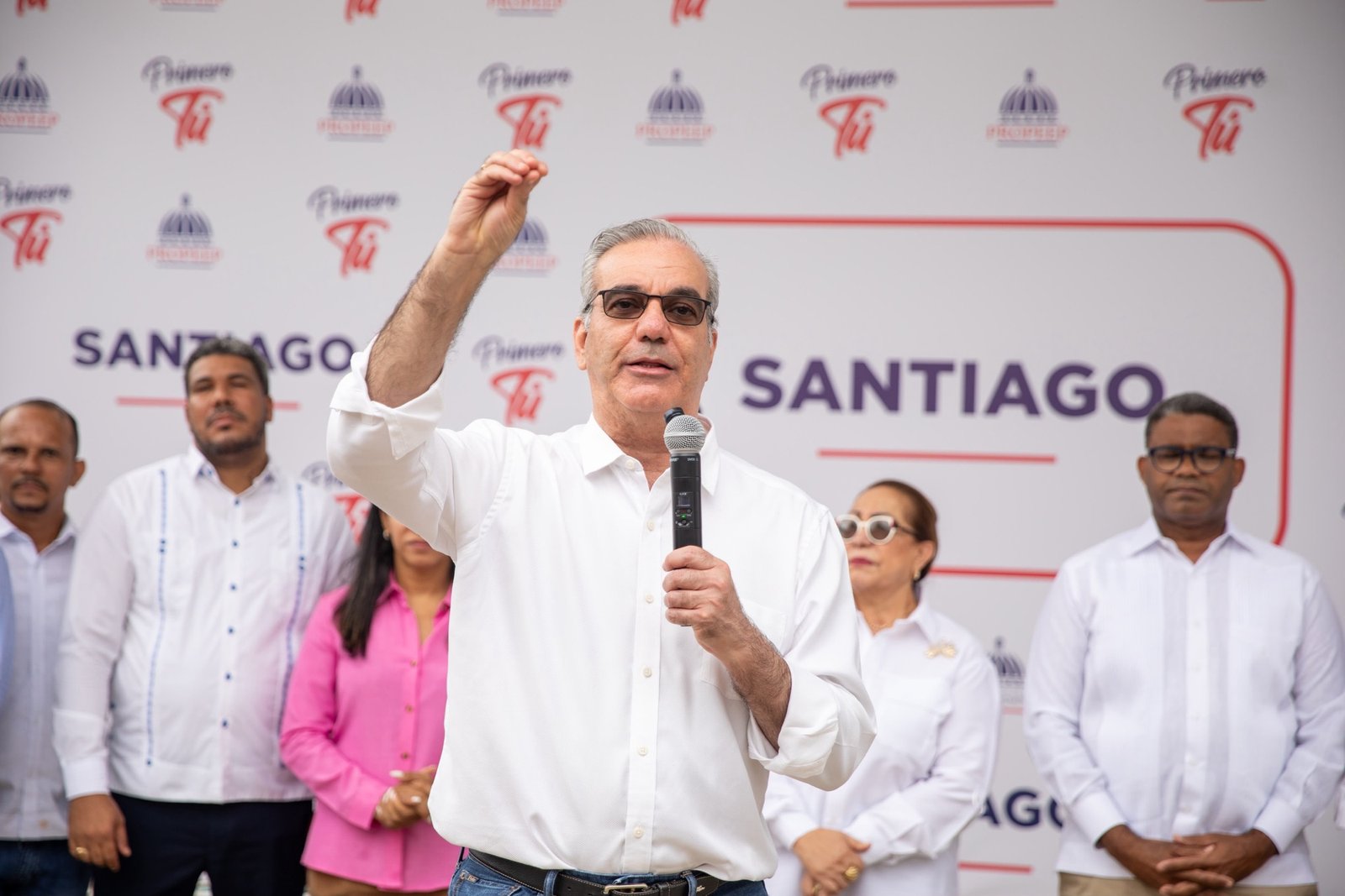 Presidente Abinader encabeza jornada de inclusión social “Primero Tú” que impacta a más de 6 mil personas en Santiago