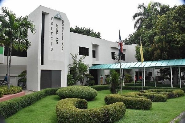 Los médicos dominicanos convocan un paro nacional para el 13 de octubre