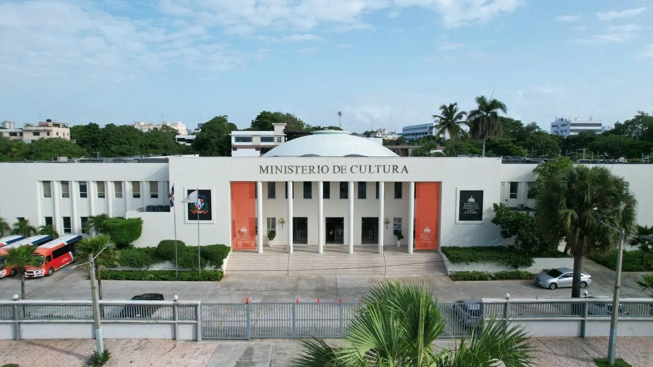 Auditoría detecta diferencias por RD$176.3 millones y cuentas por pagar por RD$18.4 millones en Cultura