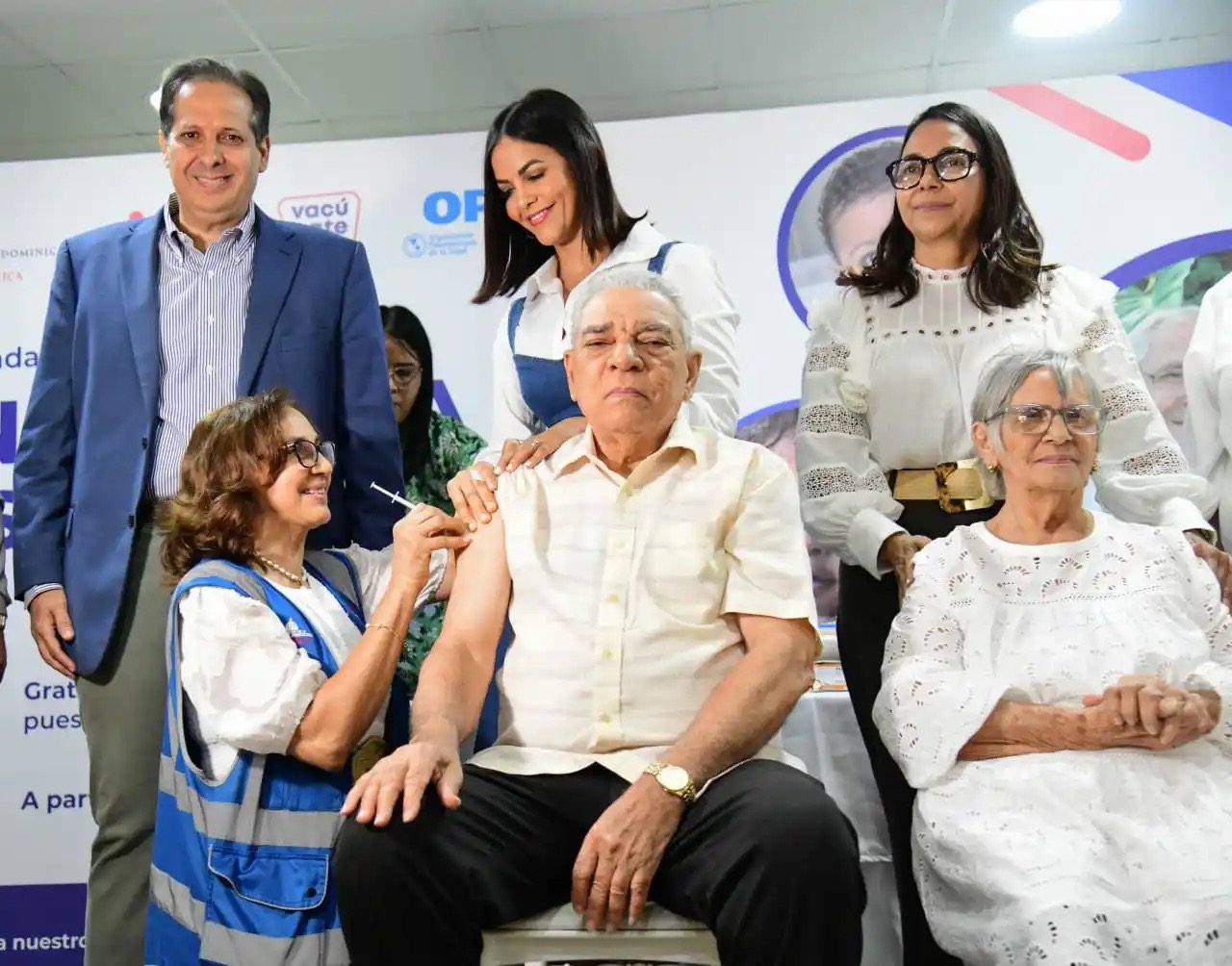 Salud Pública dispone de 400,000 dosis contra la influenza; prioriza adultos mayores y embarazadas