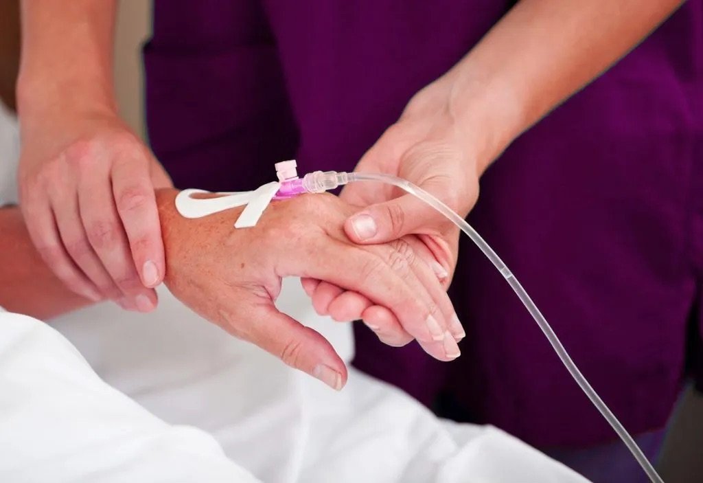 OMS estudia impacto del sexo y la economía en el cáncer
