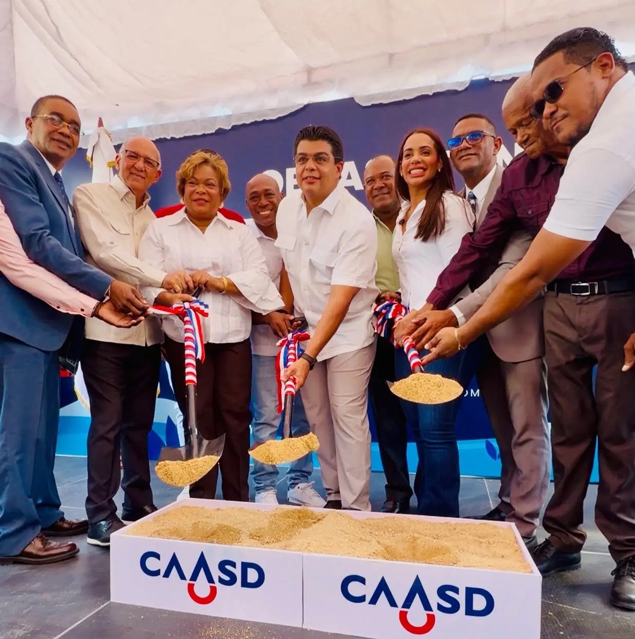 Gobierno invertirá RD$228.1 millones en saneamiento de cañada Boronota en SDN