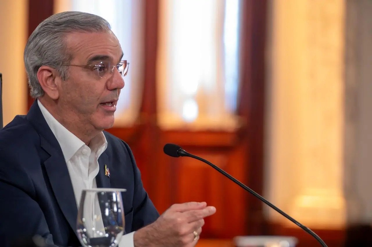 Gobierno despliega dos batallones adicionales, equipos pesados y artillería ante la crisis en Haití
