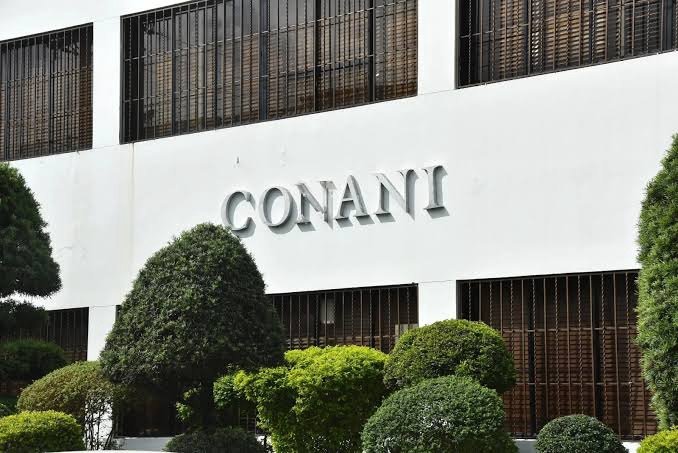 Incendio obliga a trasladar a adolescentes del Hogar de Paso de La Romana